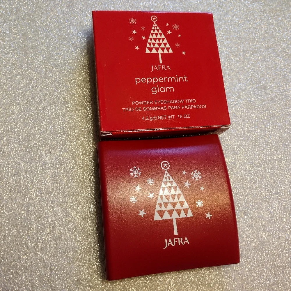 Jafra Cosmetics Powder Eyeshadow Trio Peppermint Glam